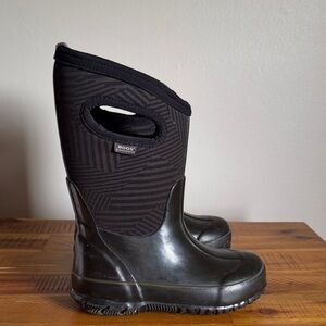 Bogs Black Patterned Rain Boots